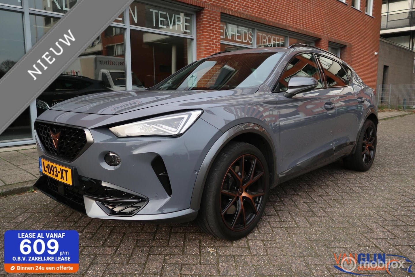 CUPRA Formentor - 2.0 TSI 4DRIVE 310 PK Kuip stoelen - AutoWereld.nl