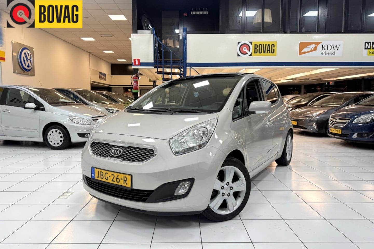 Kia Venga - 1.4 CVVT Super Pack Bovag Garantie Panoramadak - AutoWereld.nl