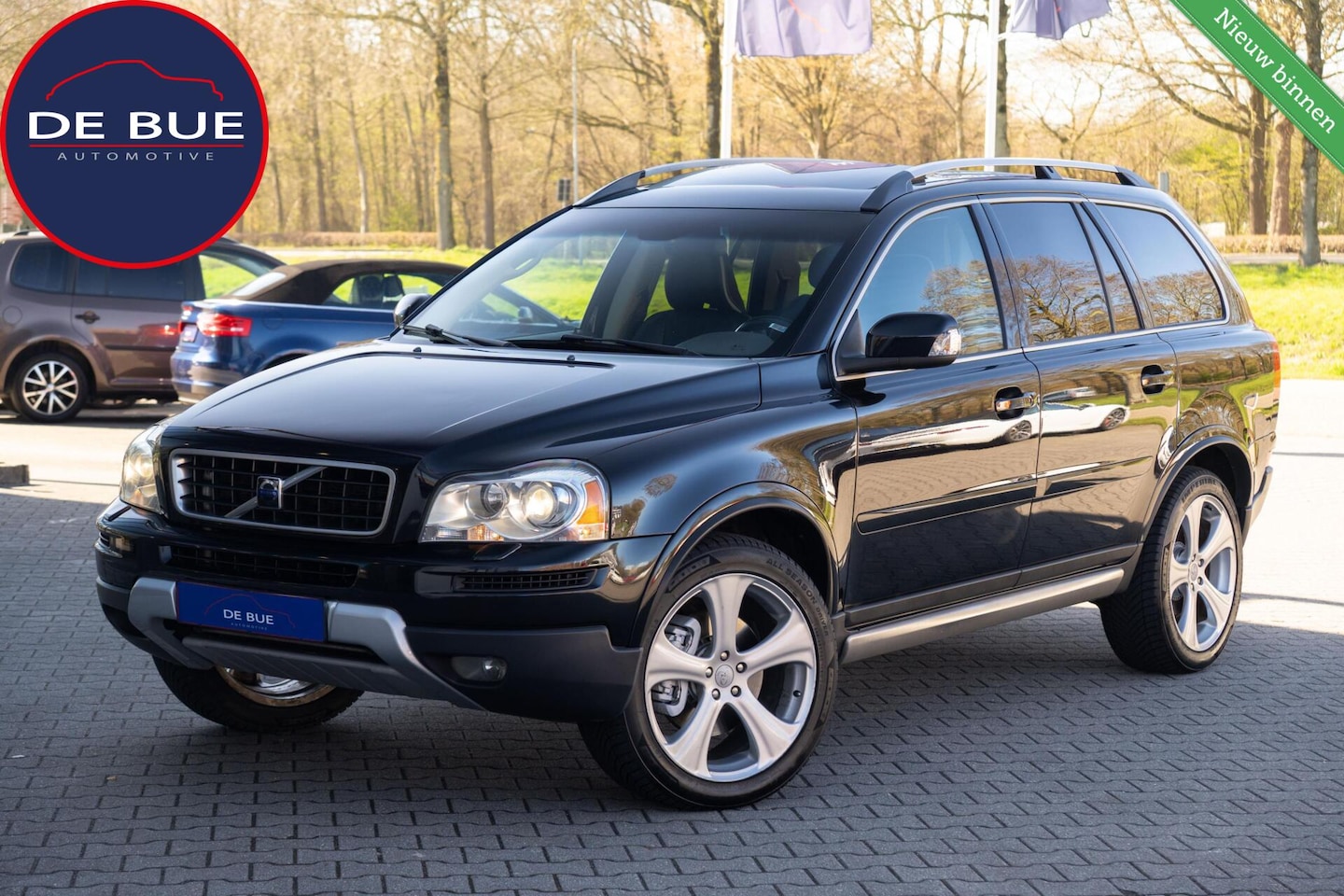 Volvo XC90 - 3.2 R-Design|7 Pers|2e Eig.|Youngtimer|10 jaar in bezit|Xenon|DynAudio|Standkachel|Schuifd - AutoWereld.nl
