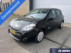 Renault Clio - 1.5 dCi Authentique