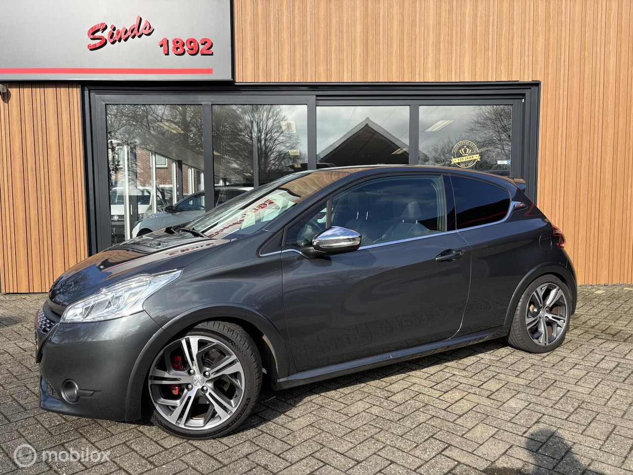 Peugeot 208 - 1.6 THP GTi | NL Auto | Eerste eigenaar | dealeronderhouden | parkeersensoren Achter | Dea - AutoWereld.nl