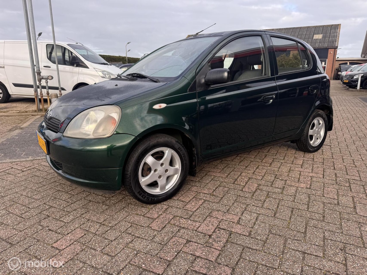 Toyota Yaris - 1.0-16V VVT-i Luna 1.0-16V VVT-i Luna - AutoWereld.nl