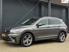 Volkswagen Tiguan - 1.5 TSI ACT Highline R, Pano, Virtual, Elek. Trekhaak, Memory