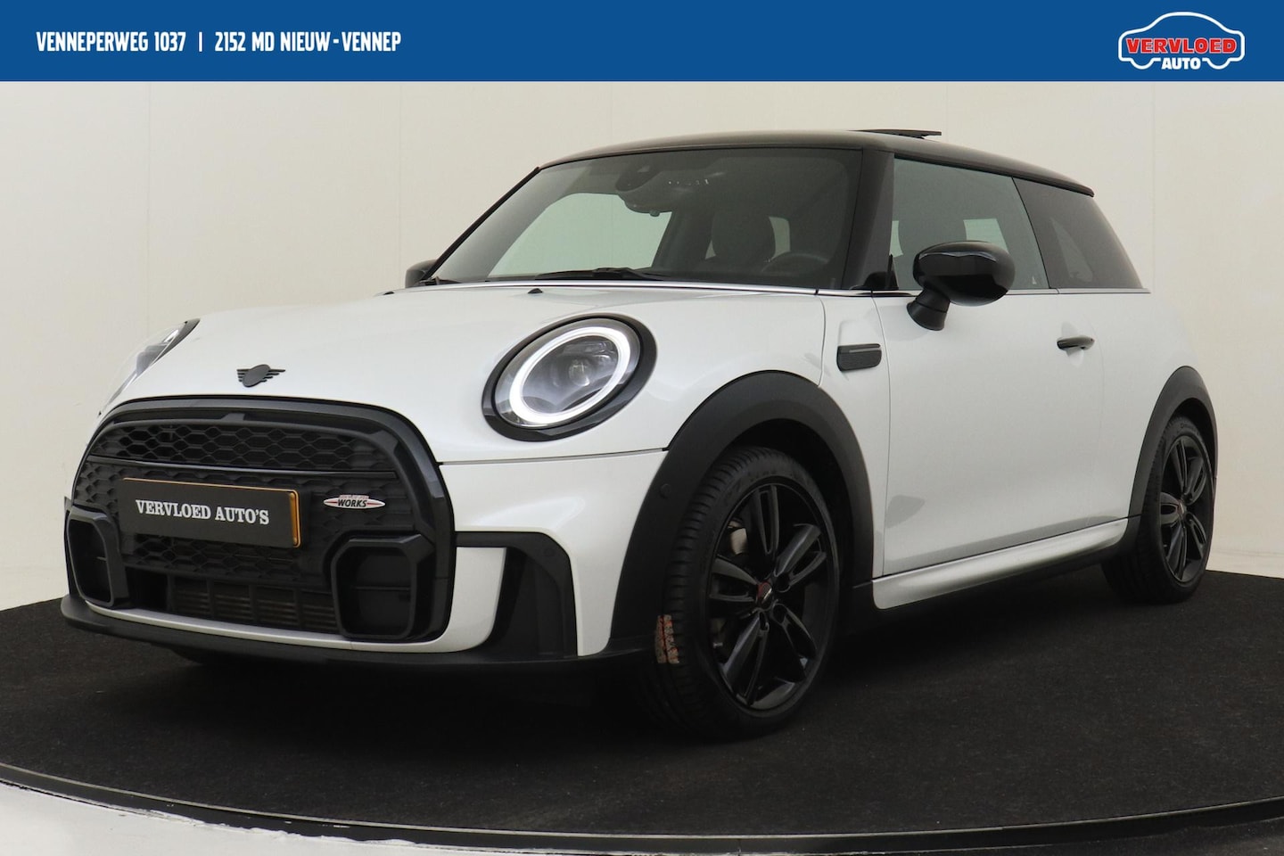MINI John Cooper Works - Mini COOPER *INCL. ZOMER/WINTERSET!* -PANO.DAK|AERO|KEYLESS|STOEL/STUURVERW.|MULTIMEDIA|PR - AutoWereld.nl