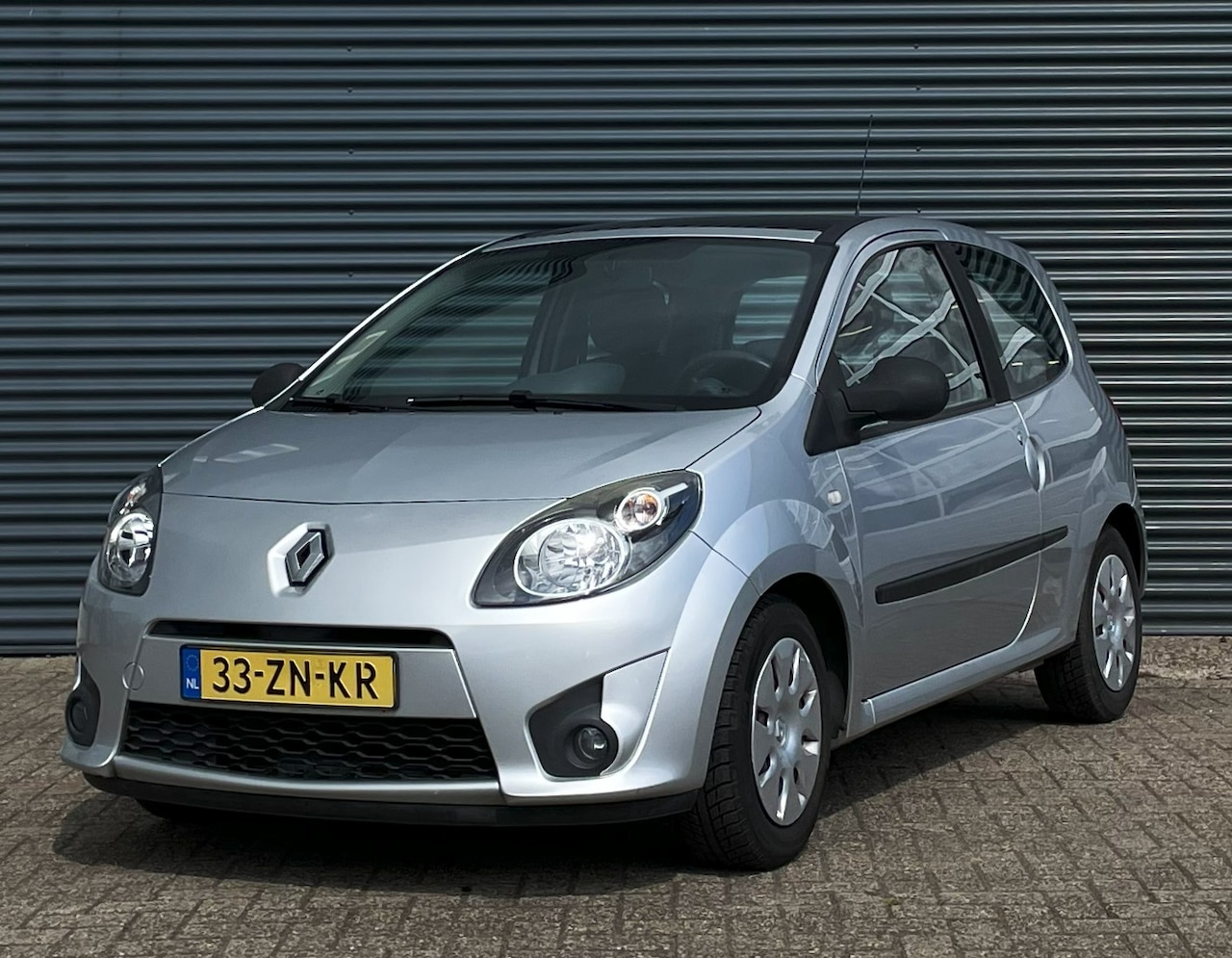 Renault Twingo - 1.2 16V QUICKSHIFT Airco/Panoramadak - AutoWereld.nl