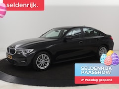 BMW 3-serie - 320e Business Edition Plus | Leder | Stoelverwarming | Live Cockpit | Carplay | Navigatie