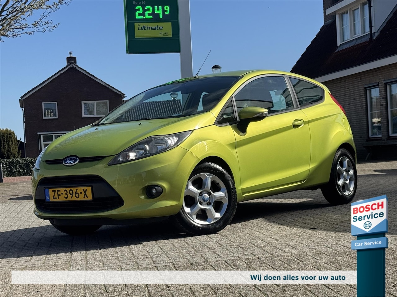 Ford Fiesta - 1.25 / Nieuwe APK / Airco / Lichtmetaal - AutoWereld.nl