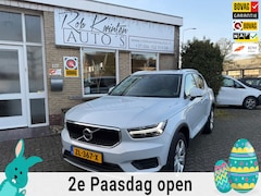 Volvo XC40 - 1.5 T3 Momentum Pro