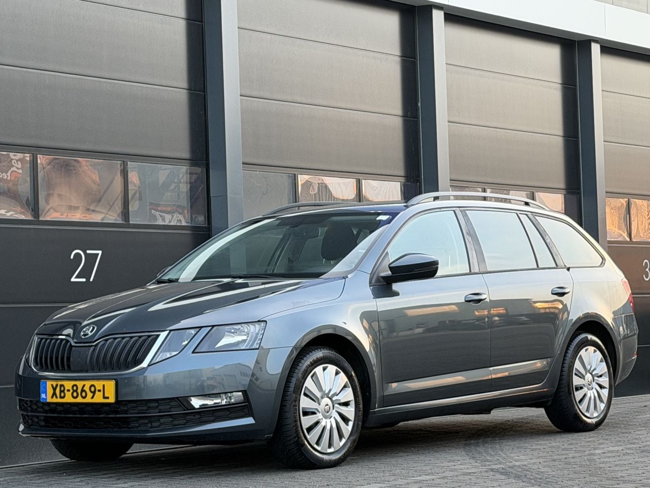 Skoda Octavia - 1.6 TDI Navi Clima Automaat EURO-6 - AutoWereld.nl