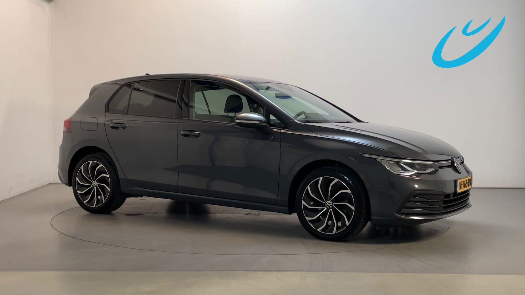 Volkswagen Golf - 1.5 TSI Life Sfeerverlichting Navigatie Parkeersensoren DAB+ - AutoWereld.nl