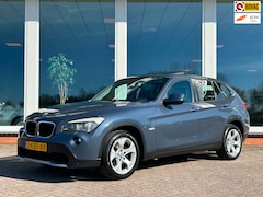 BMW X1 - SDrive18i AUT. Executive - Panoramadak - Navi - PDC - LM