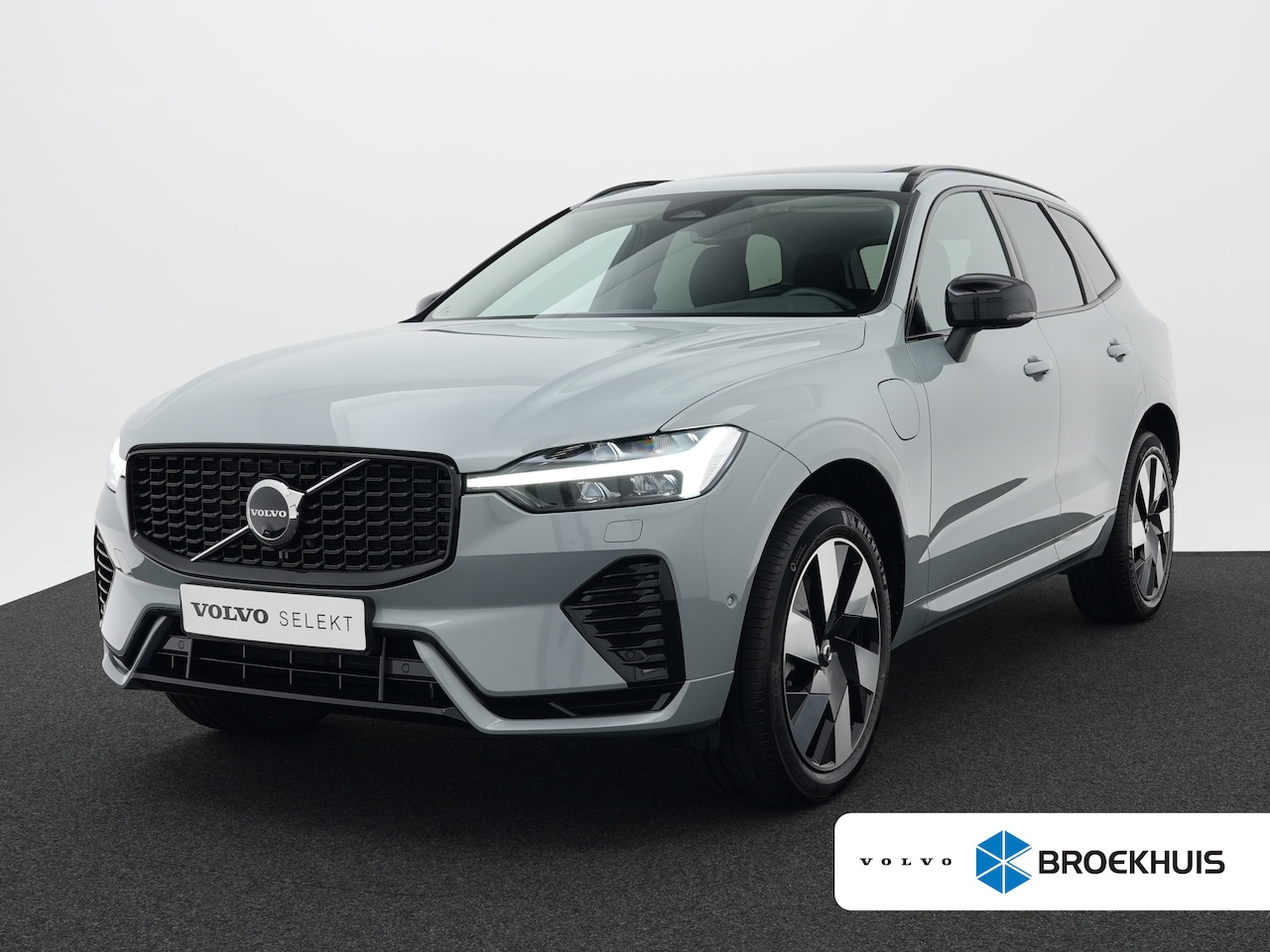 Volvo XC60 - 2.0 T6 Plug-in hybrid AWD Plus Bright 2.0 T6 Plug-in hybrid AWD Plus Bright - AutoWereld.nl