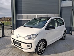 Volkswagen Up! - 1.0 move up! Cup uitvoering *Pano *Airco *Stoelverwarming *5-drs