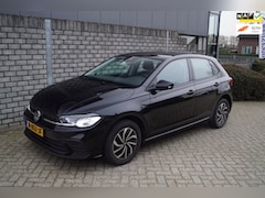 Volkswagen Polo - 1.0 TSI Life 5 Deurs Navi Airco Apple Carplay LED Kopl Adaptieve Cruise DAB 2x PDC LMV Rij