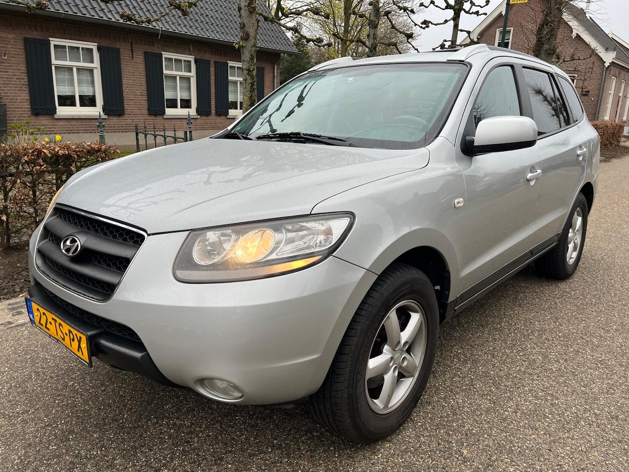 Hyundai Santa Fe - 2.7 2WD Dynamic 7- PERS. Nette auto! Incl. nieuwe apk - AutoWereld.nl