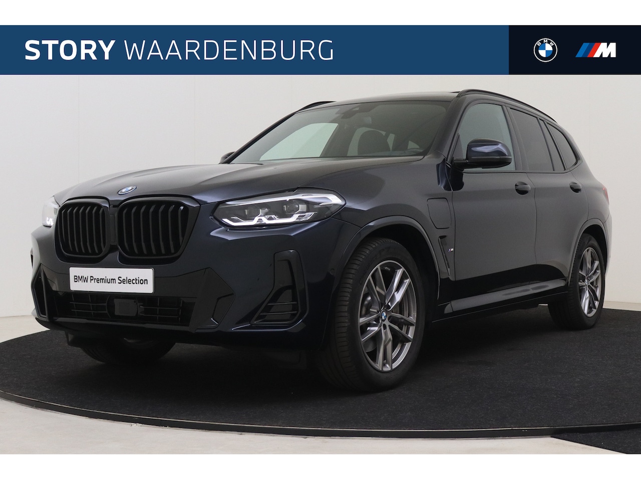 BMW X3 - xDrive30e High Executive M Sport Automaat / Panoramadak / Sportstoelen / Stoelverwarming / - AutoWereld.nl