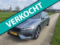 Volvo V60 - 2.0 T5 2019 Automaat 250PK electr trekhaak/achterklep camera