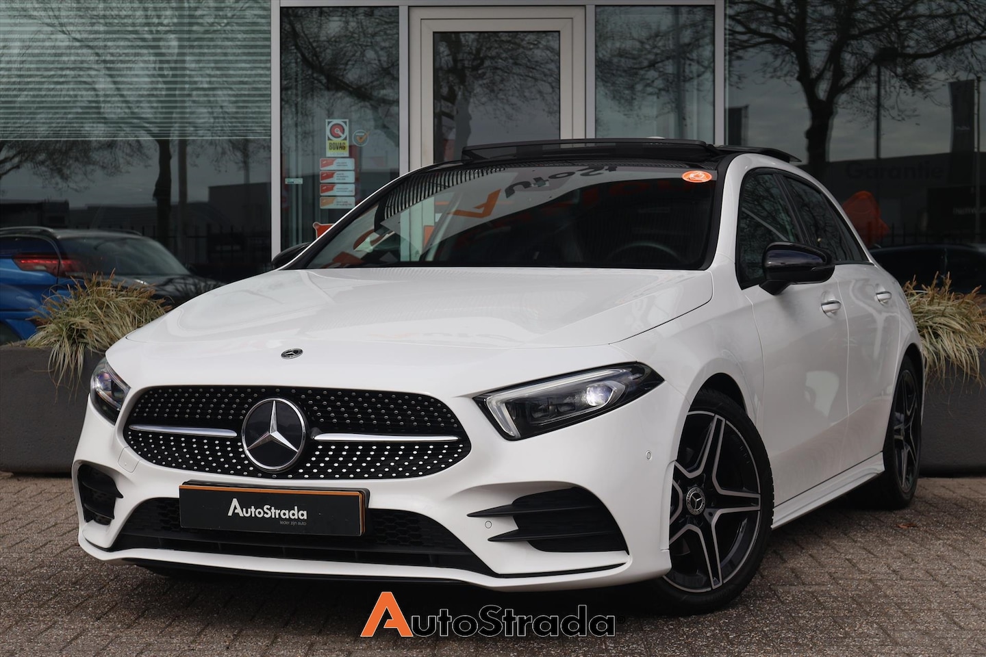 Mercedes-Benz A-klasse - A 200 AMG-Line 163pk | Multibeam | Cruise | Pano | Camera | Keyless | Navi | Carplay | Sfe - AutoWereld.nl