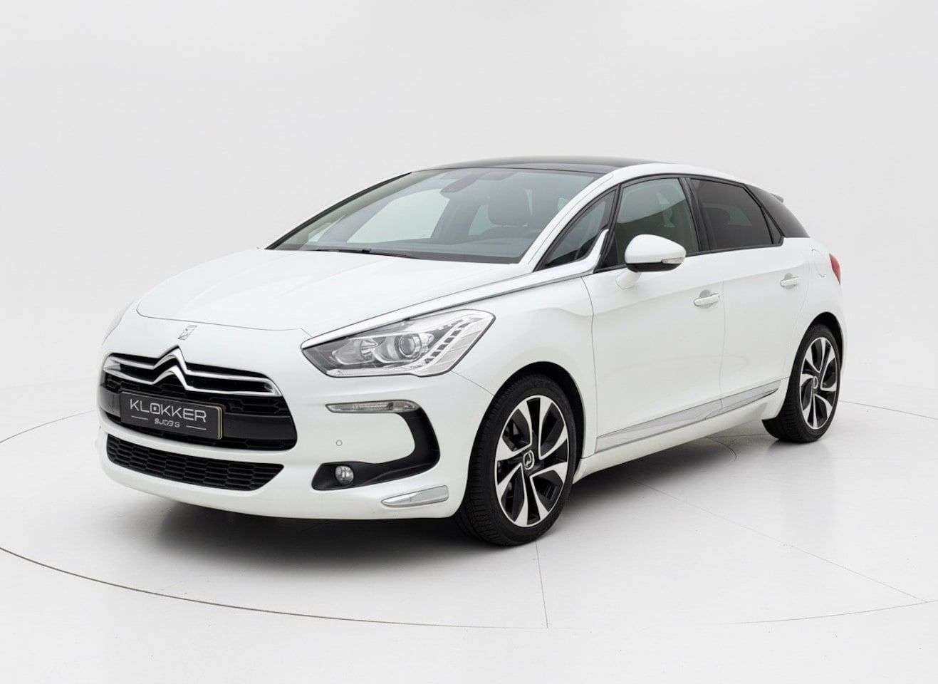 Citroën DS5 - 1.6 156PK So Chic Panodak|Leder/Alcantara|Automaat|Camera - AutoWereld.nl