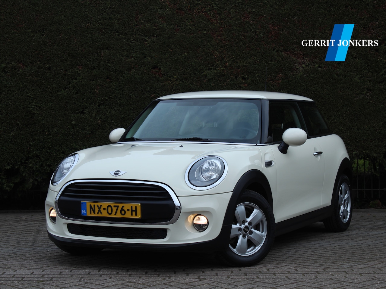 MINI One - Mini 1.2 Salt Business | Navigatie - AutoWereld.nl