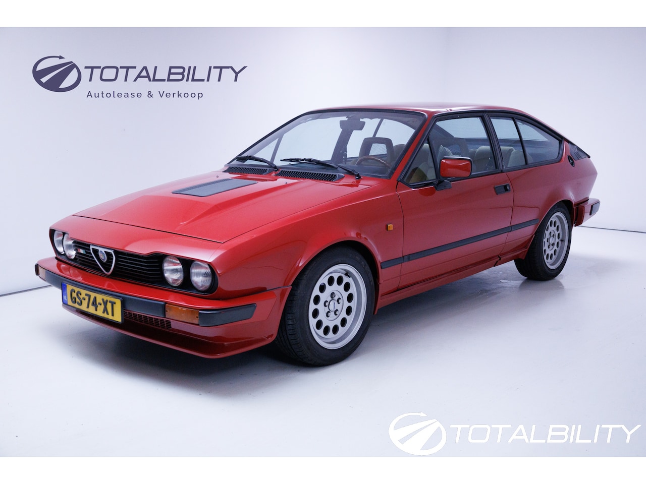 Alfa Romeo GTV - 2.5 V6 158 PK Ronal LMV, Tripmaster classic 303 - AutoWereld.nl