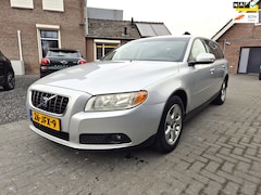 Volvo V70 - 2.0D Navi Clima Cruise Trekhaak Youngtimer