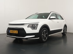 Kia Niro - 1.6 GDi Hybrid ComfortLine - Stoel-/stuurverwarming - Camera - Apple CarPlay/Android Auto