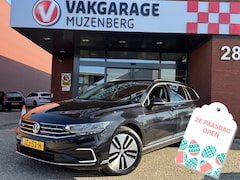 Volkswagen Passat Variant - 1.4 TSI PHEV GTE Business // DEALER ONDERHOUDEN // ERGO COMFORT // TREKHAAK // NAVI // CAM