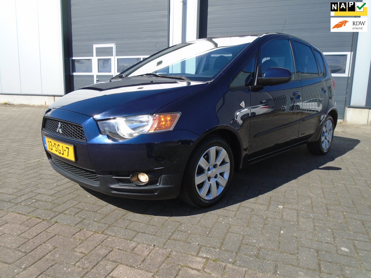 Mitsubishi Colt - 1.3 Edition Two airco cruise 5 deurs - AutoWereld.nl