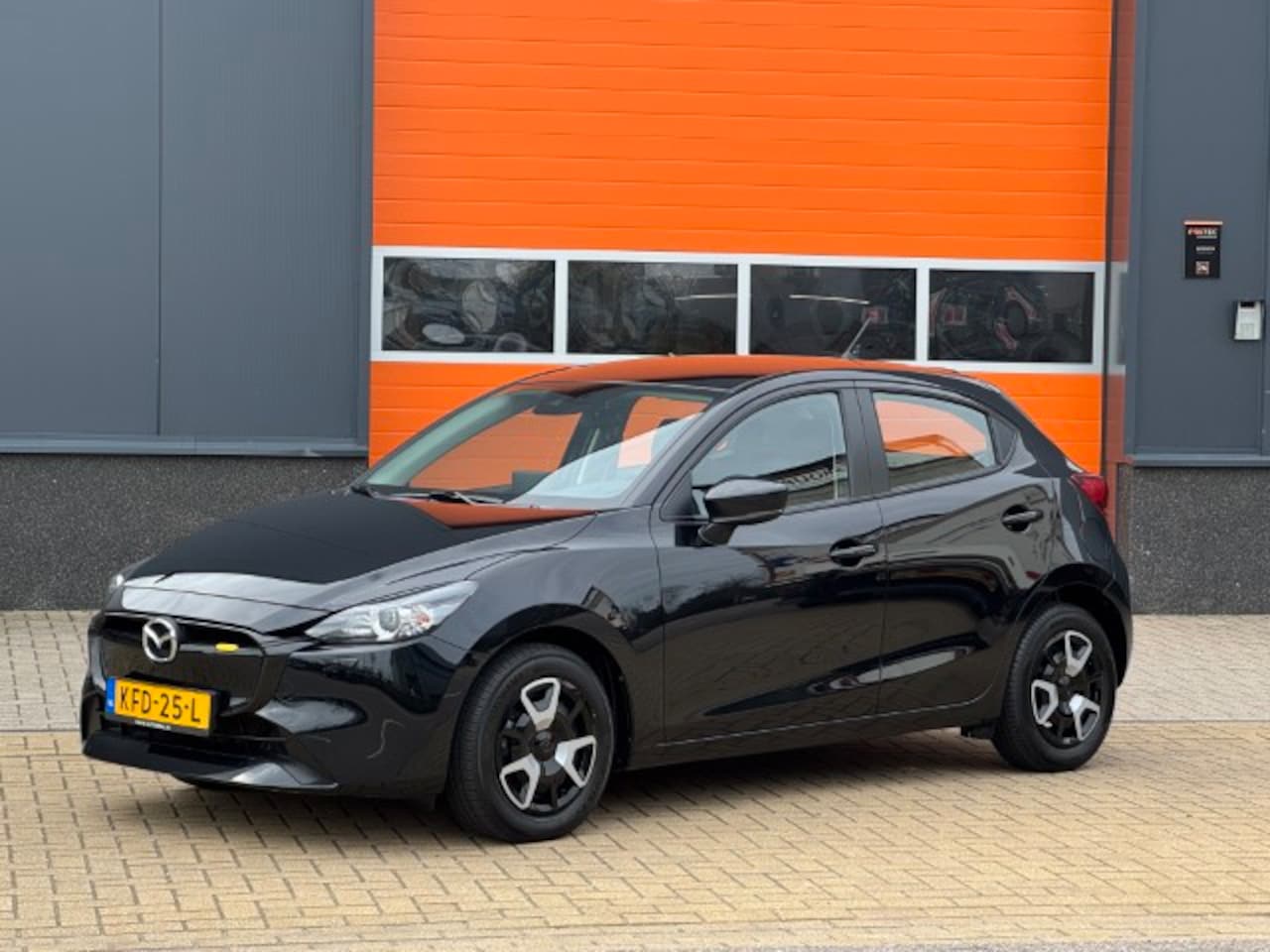 Mazda 2 - 1.5 e-SkyActiv-G 90 Centre-Line 1.5 e-SkyActiv-G 90 Centre-Line - AutoWereld.nl
