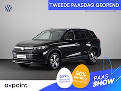 Volkswagen Tiguan - 1.5 eHybrid Life 204 PK | Navigatie | Wegklapbare trekhaak | Verlengde garantie