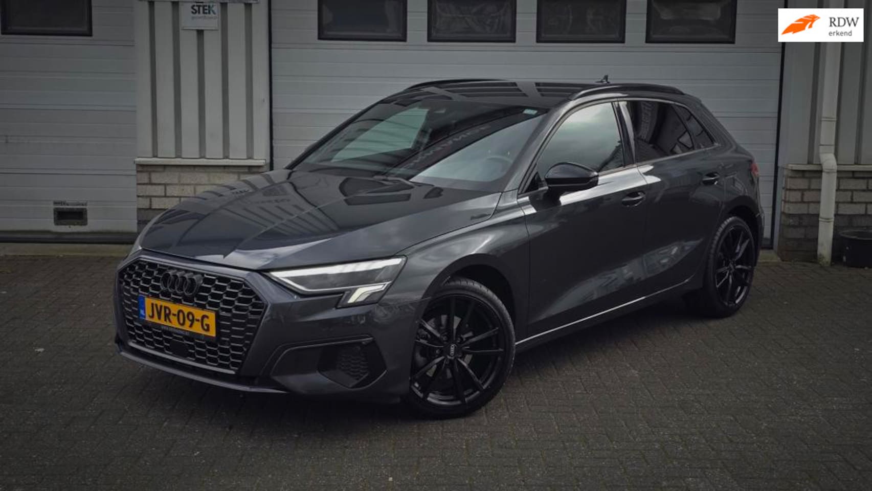 Audi A3 Sportback - 35 TFSI S edition 35 TFSI S edition - AutoWereld.nl