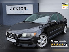 Volvo S40 - 1.8 Kinetic NETTEAUTO/CRUISE/LMV/XENOM/CLIMA/NAP