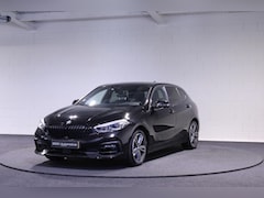 BMW 1-serie - 118i Sport High Executive | H/K | PDC | Apple CarPlay