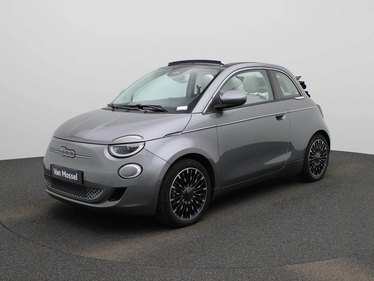 Fiat 500 C - 500e 42 kWh La Prima |BTW |AUTOMAAT |Electrische Cabriotop |WLTP 310KM |Achteruitrijcamera - AutoWereld.nl