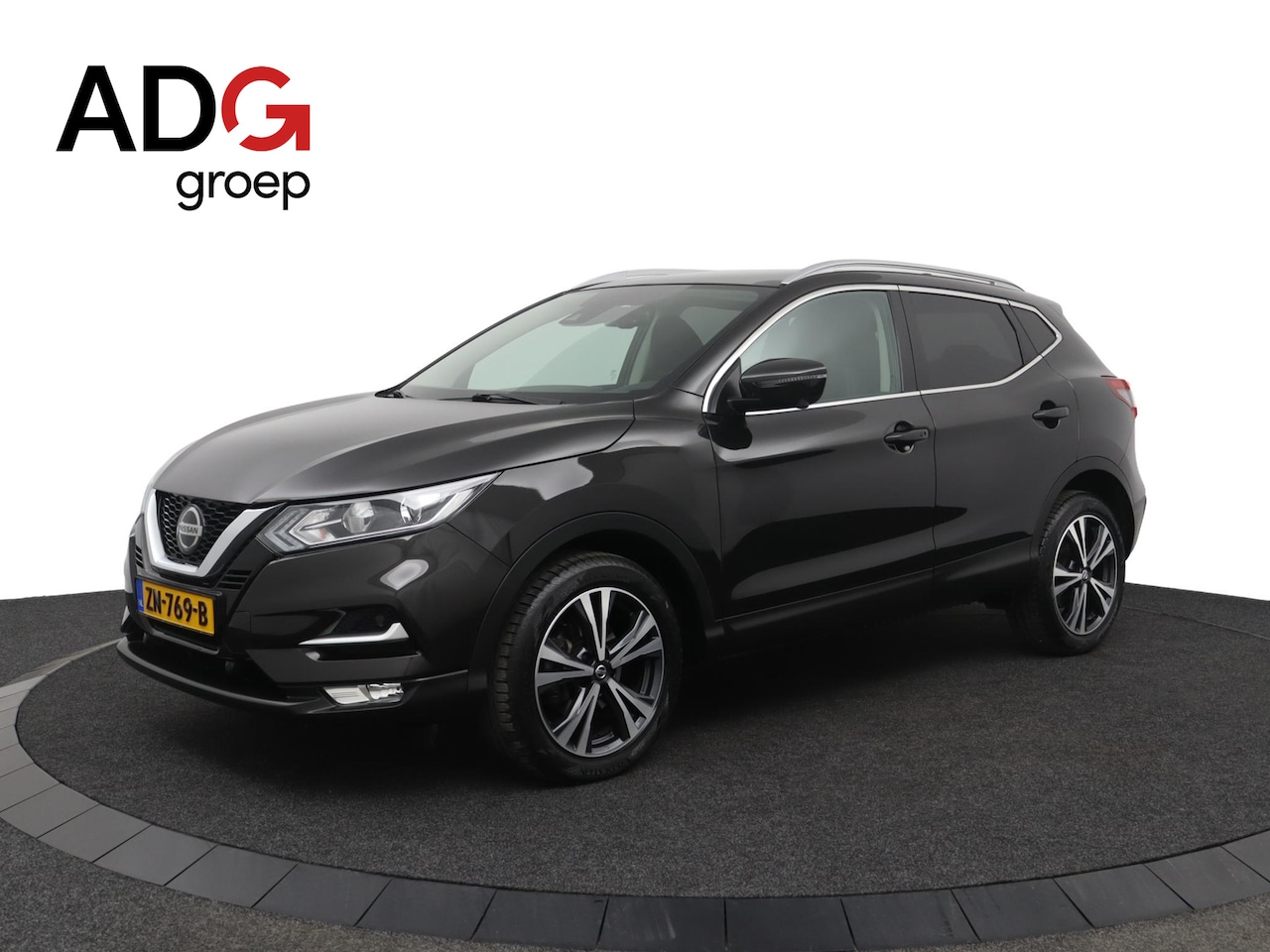 Nissan Qashqai - 1.3 DIG-T N-Connecta | Trekhaak | 360 graden camera | Panoramadak | Climate Control - AutoWereld.nl