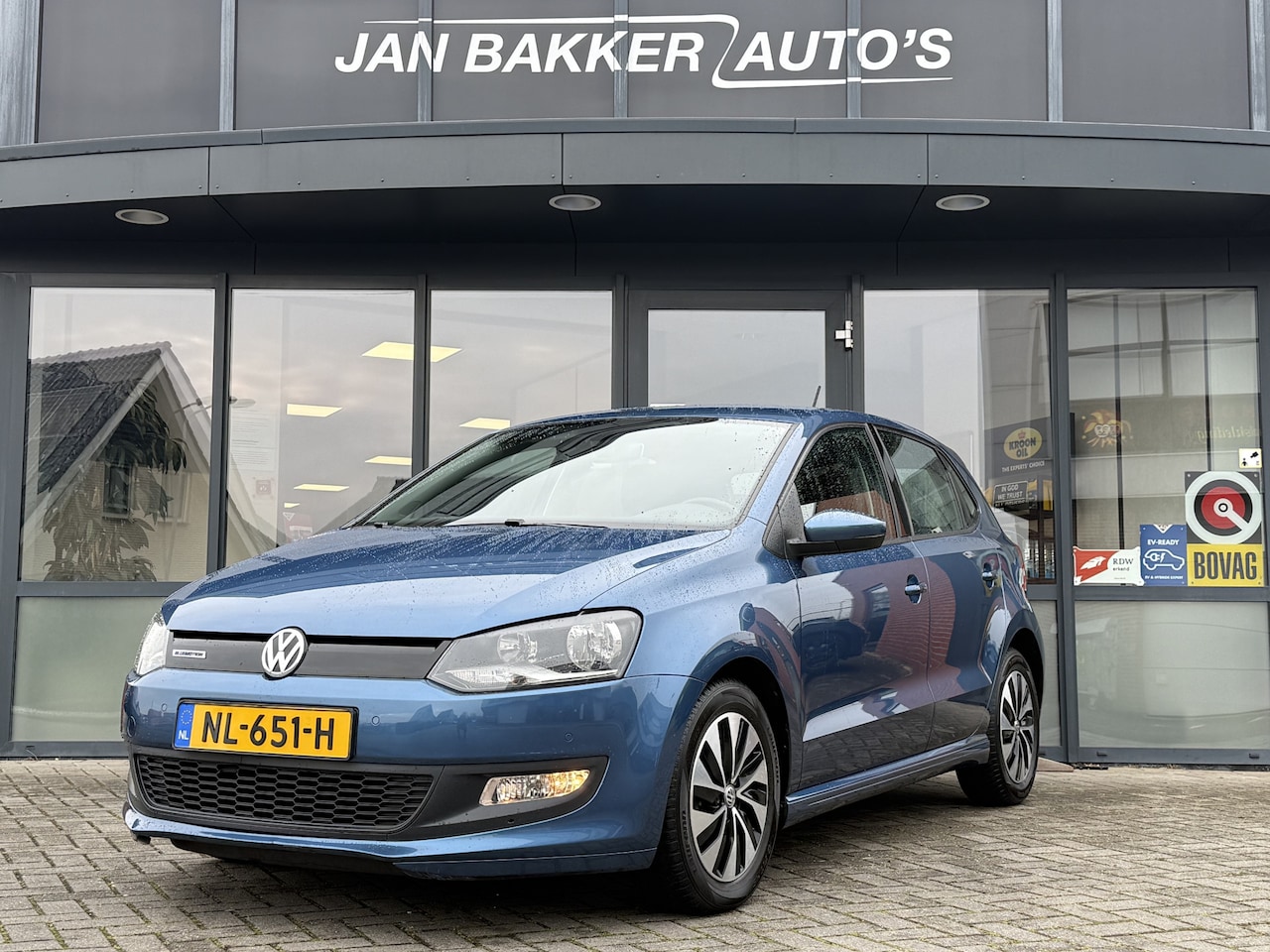 Volkswagen Polo - 1.0 BlueMotion Connected Series Navigatie  App Connect Cruisecontrol - AutoWereld.nl