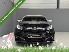 Toyota Yaris - 1.5 Hybrid Executive Bi-Tone|HUD|Blindspot|Camera|Carplay