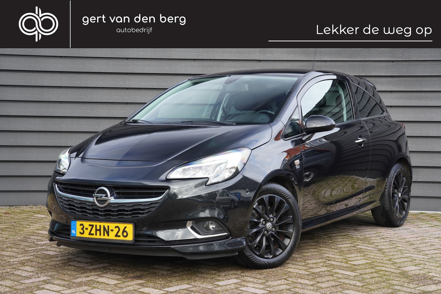 Opel Corsa - 1.0 Turbo Cosmo - 90 PK - OPC LINE - CAMERA - CRUISE - - AutoWereld.nl