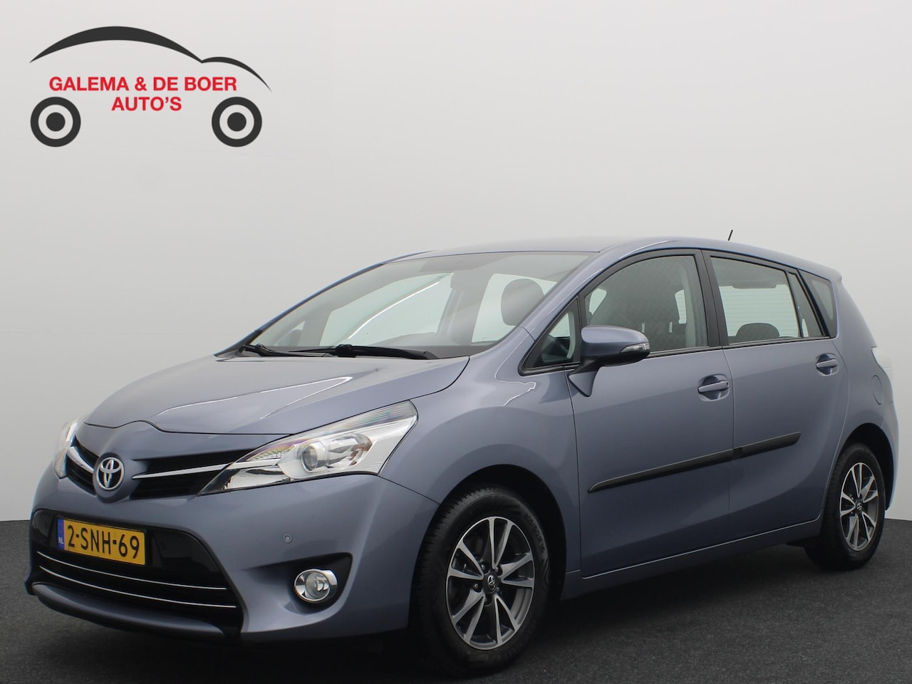 Toyota Verso - 1.8 VVT-i Aspiration AUTOMAAT / 1STE EIG / NAVI / CLIMA / CAMERA / BLUETOOTH / CRUISE / NL - AutoWereld.nl