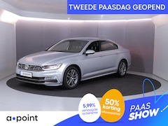 Volkswagen Passat - 1.4 TSI Highline Business R 125pk DSG| digital display| Camera| verwarmde voorruit en -sto