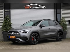 Mercedes-Benz GLA-Klasse - 180 AMG Pano | Keyless | Concaver Velgen | Widescreen | Sfeerverlichting | Memory | Multib