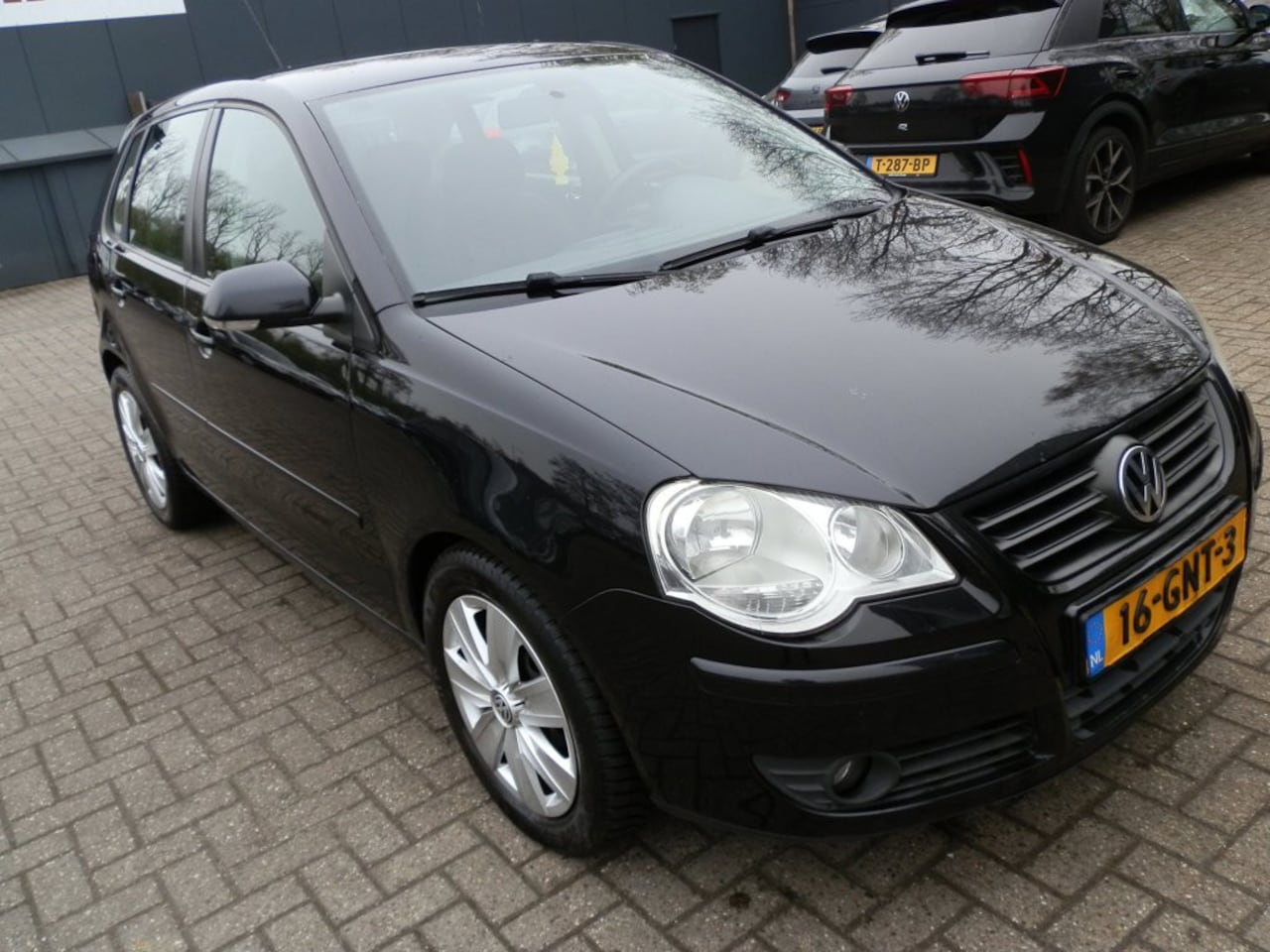 Volkswagen Polo - 1.4 TDI Comfortline 1.4 TDI Comfortline - AutoWereld.nl