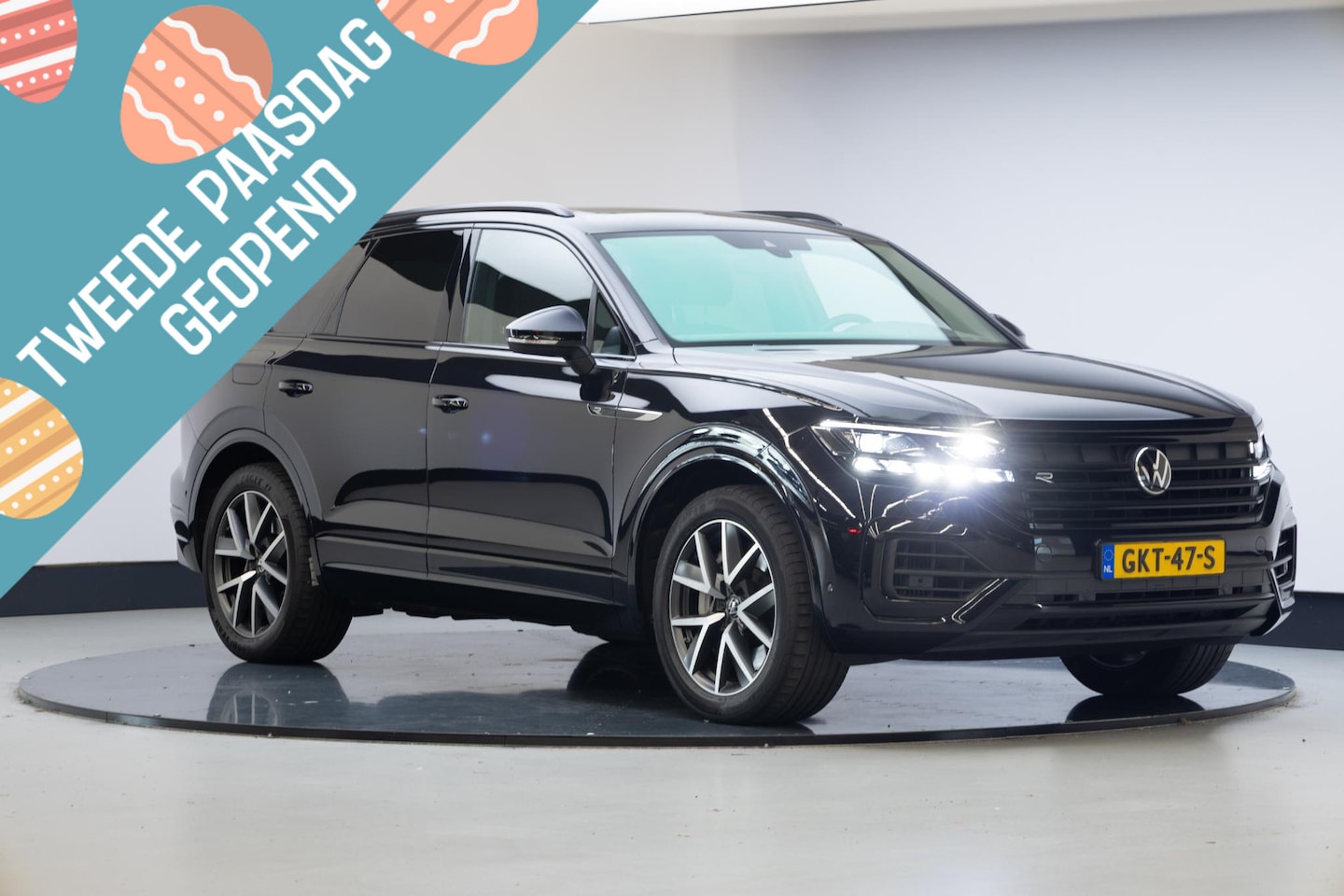 Volkswagen Touareg - 3.0 TSi 4MOTION R | Panoramadak | Trekhaak | - AutoWereld.nl