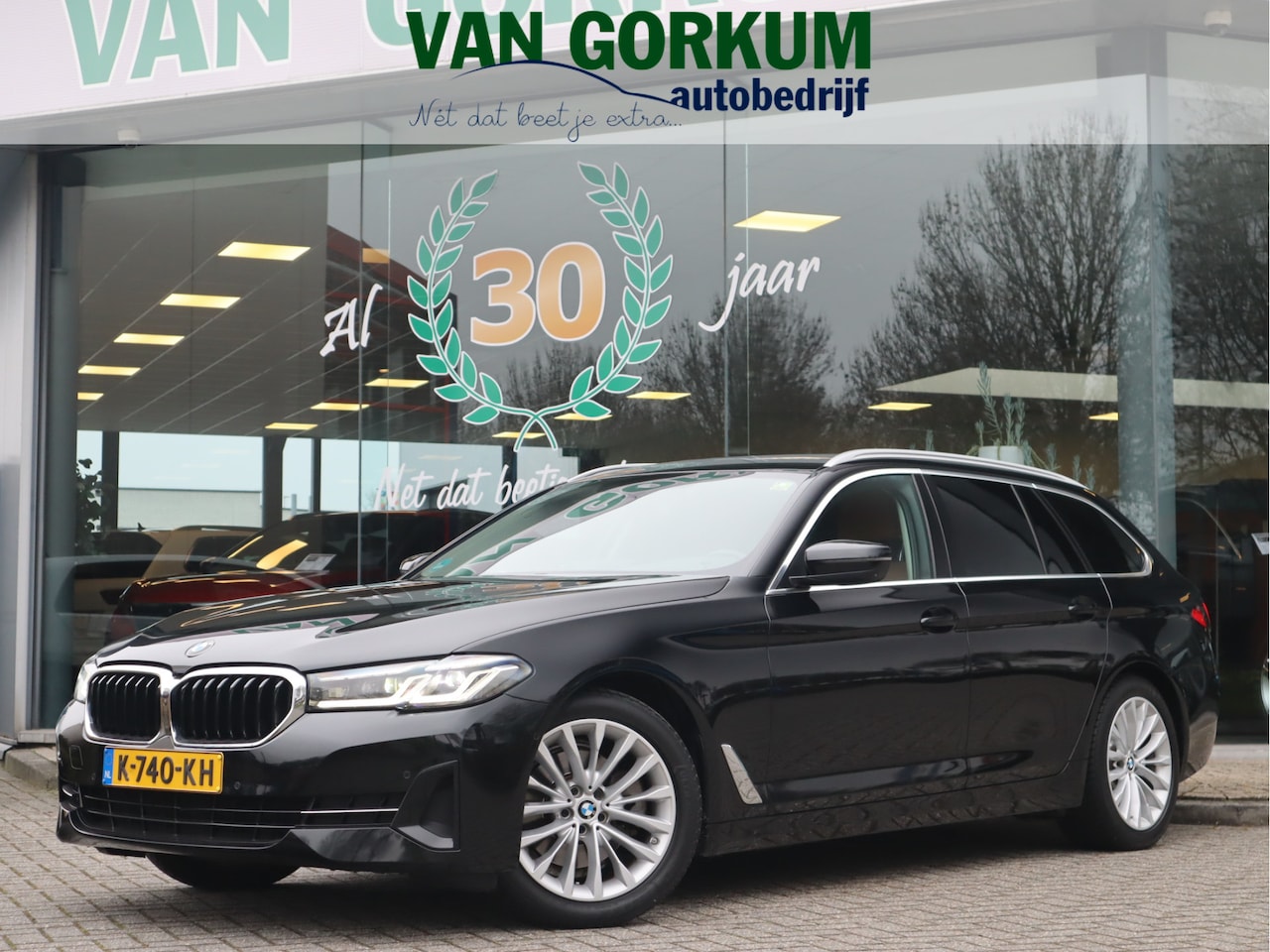 BMW 5-serie Touring - 520i High Executive Edition Trekhaak/ Stoelverw. / Leder - AutoWereld.nl