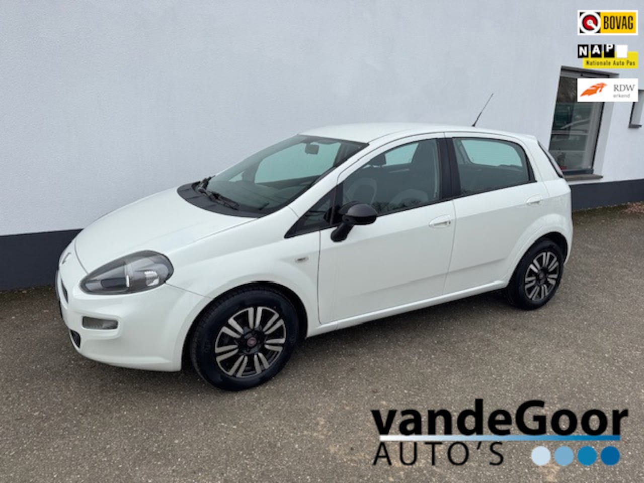Fiat Punto Evo - 0.9 TwinAir Pop 0.9 TwinAir Pop, '12, nwe. koppeling, banden en apk, 5-drs ! - AutoWereld.nl