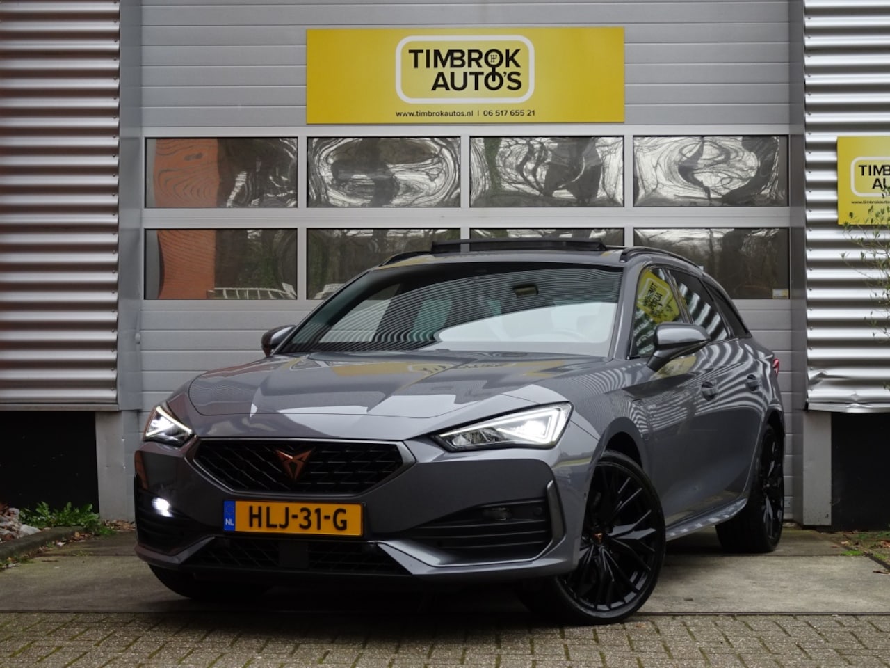 CUPRA Leon Sportstourer - 1.4 e-Hybrid VZ Perf. 245PK/Pano/Trekhaak/Stoel+Stuurverw* - AutoWereld.nl