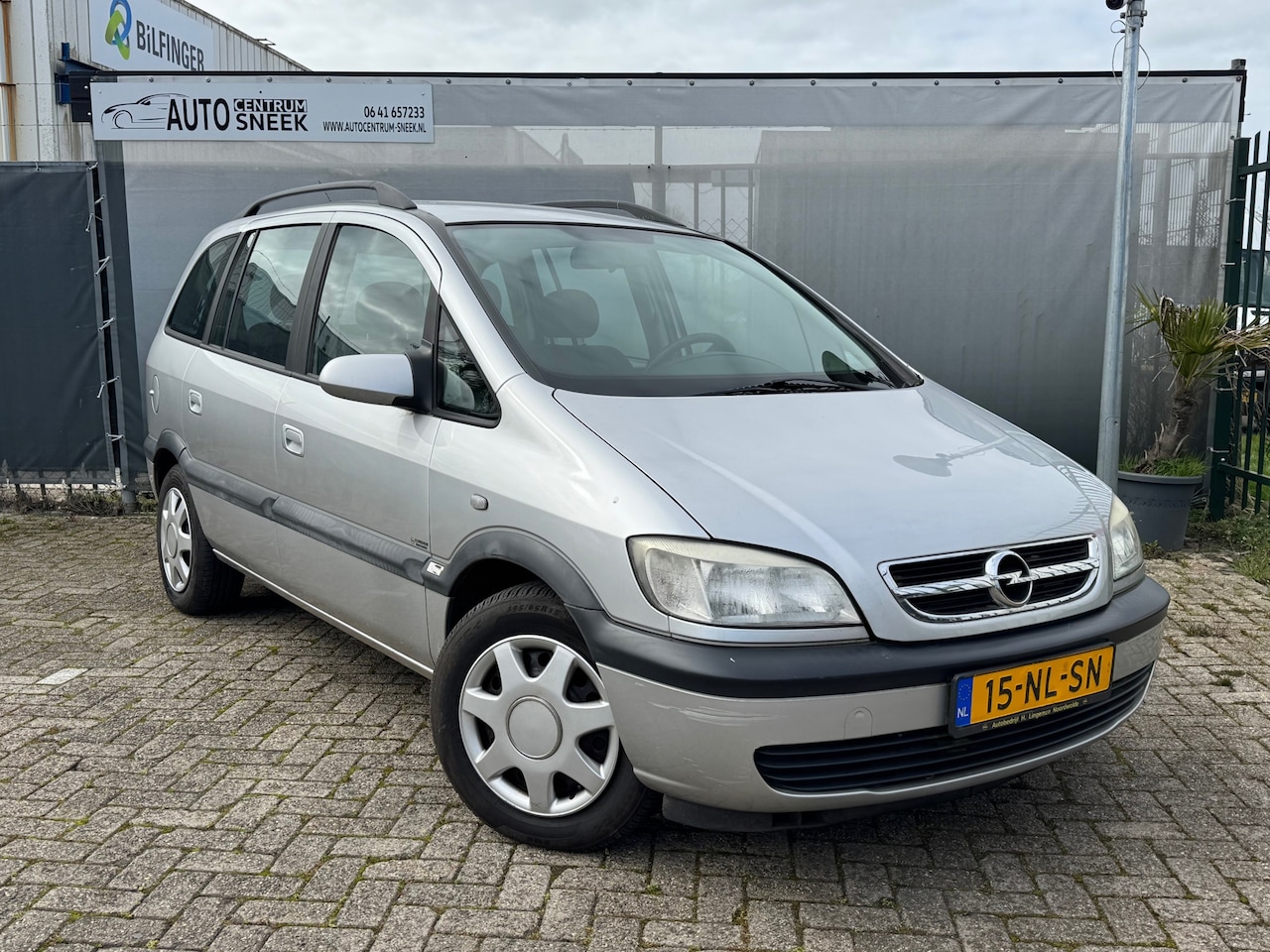 Opel Zafira - 1.6-16V Comfort 7 pers. - Airco - Cruise - AutoWereld.nl