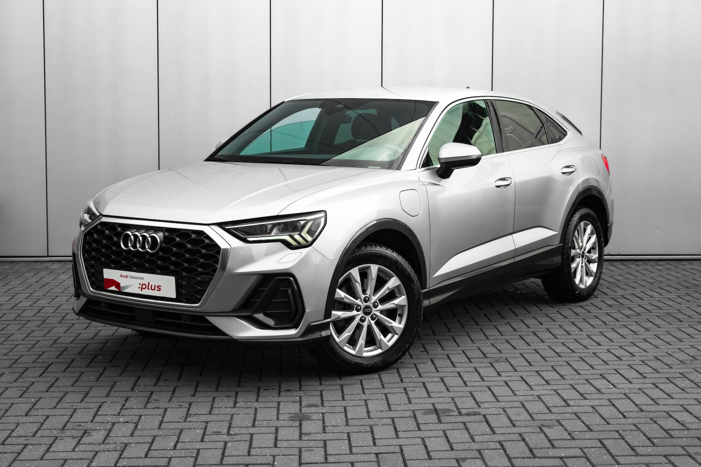 Audi Q3 Sportback - 45 TFSI e S Edition 245PK | Camera achter | Stoelverw. voor | Comfort sleutel | Matrix LED - AutoWereld.nl