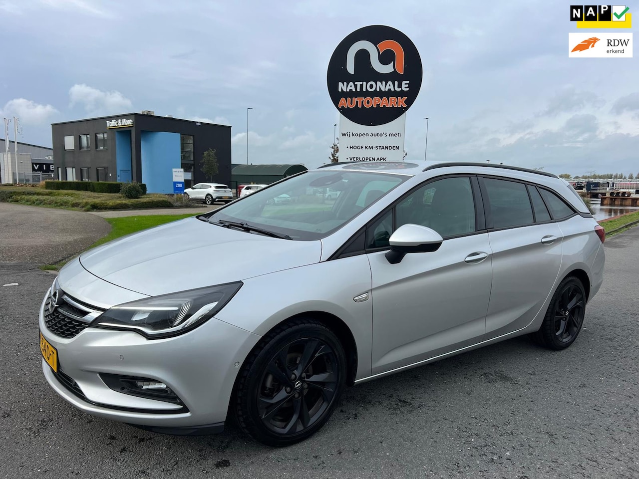 Opel Astra Sports Tourer - 2018 * 1.4 Business Executive * AUTOMAAT * CLIMA * ELEC. RAMEN * AIRCO * TOP AUTO! - AutoWereld.nl